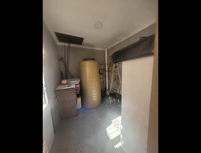 3 BEDROOM HOUSE FOR SALE IN TRENANCE MANOR